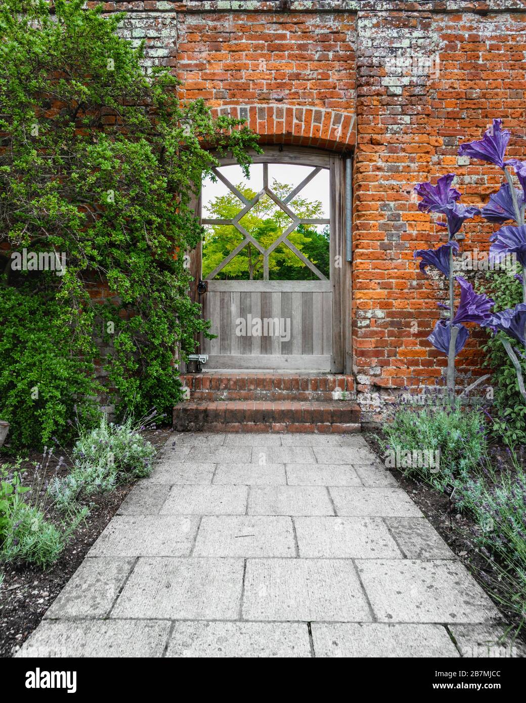 Hall des marques porte dans le jardin colchester essex angleterre royaume-uni Banque D'Images