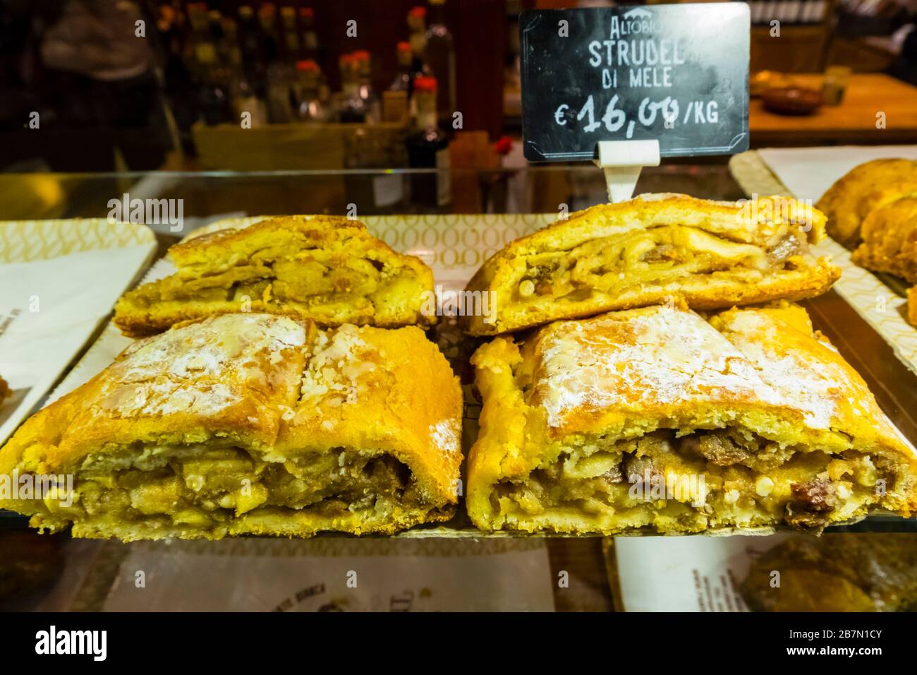 Strudel d'Apple, Mercato Centrale, marché central, centro storico, Florence, Italie Banque D'Images