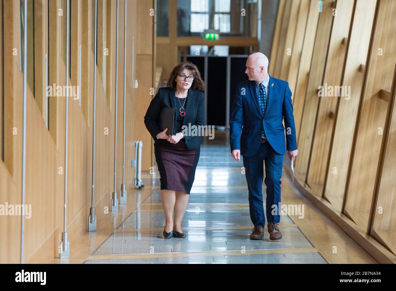 Édimbourg, Royaume-Uni. 17 mars 2020. Photo : Jeane Freeman MSP - Ministre de la Santé et du Sport du Cabinet. Déclaration ministérielle: Roman coronavirus COVID-19 mise à jour crédit: Colin Fisher/Alay Live News Banque D'Images