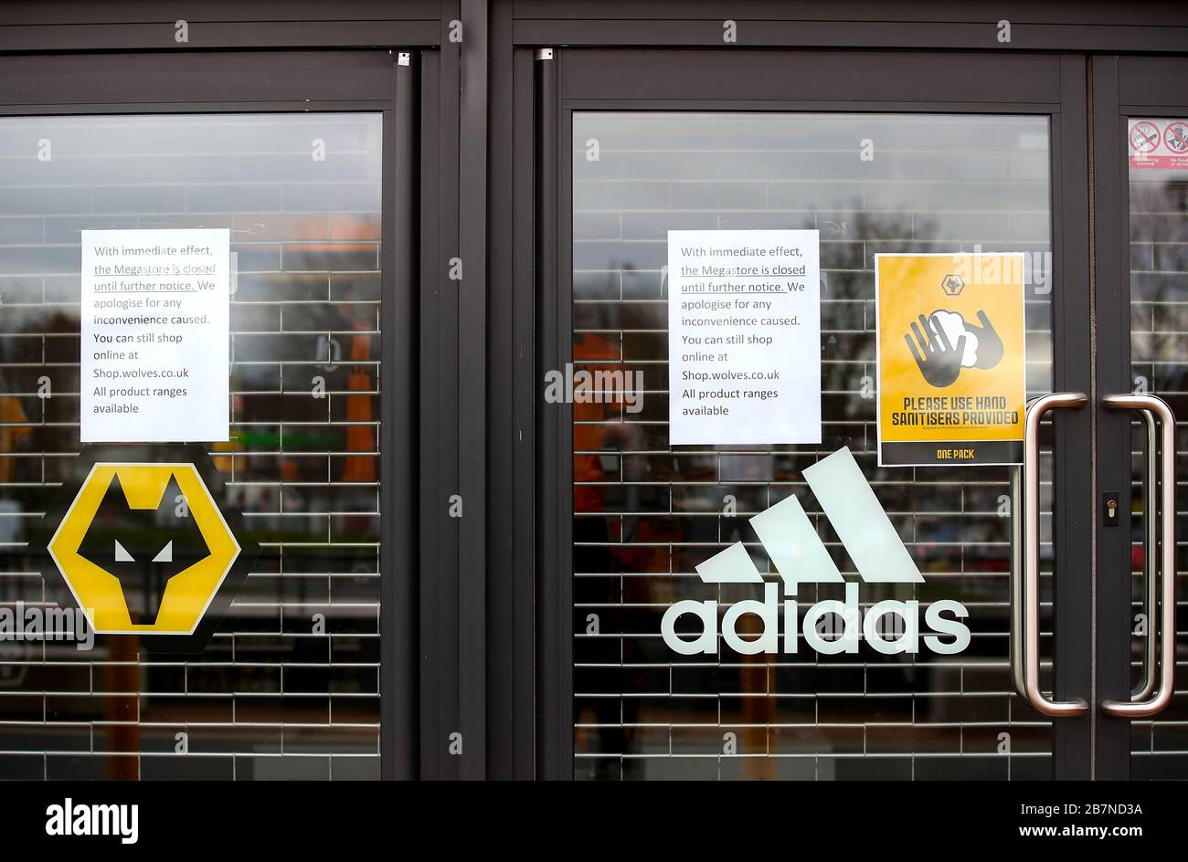 Loups megastore Banque de photographies et d’images à haute résolution