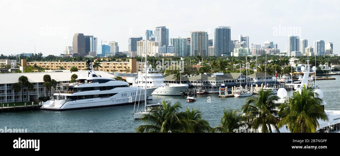 Vue sur le fort Lauderdale Skyline Banque D'Images