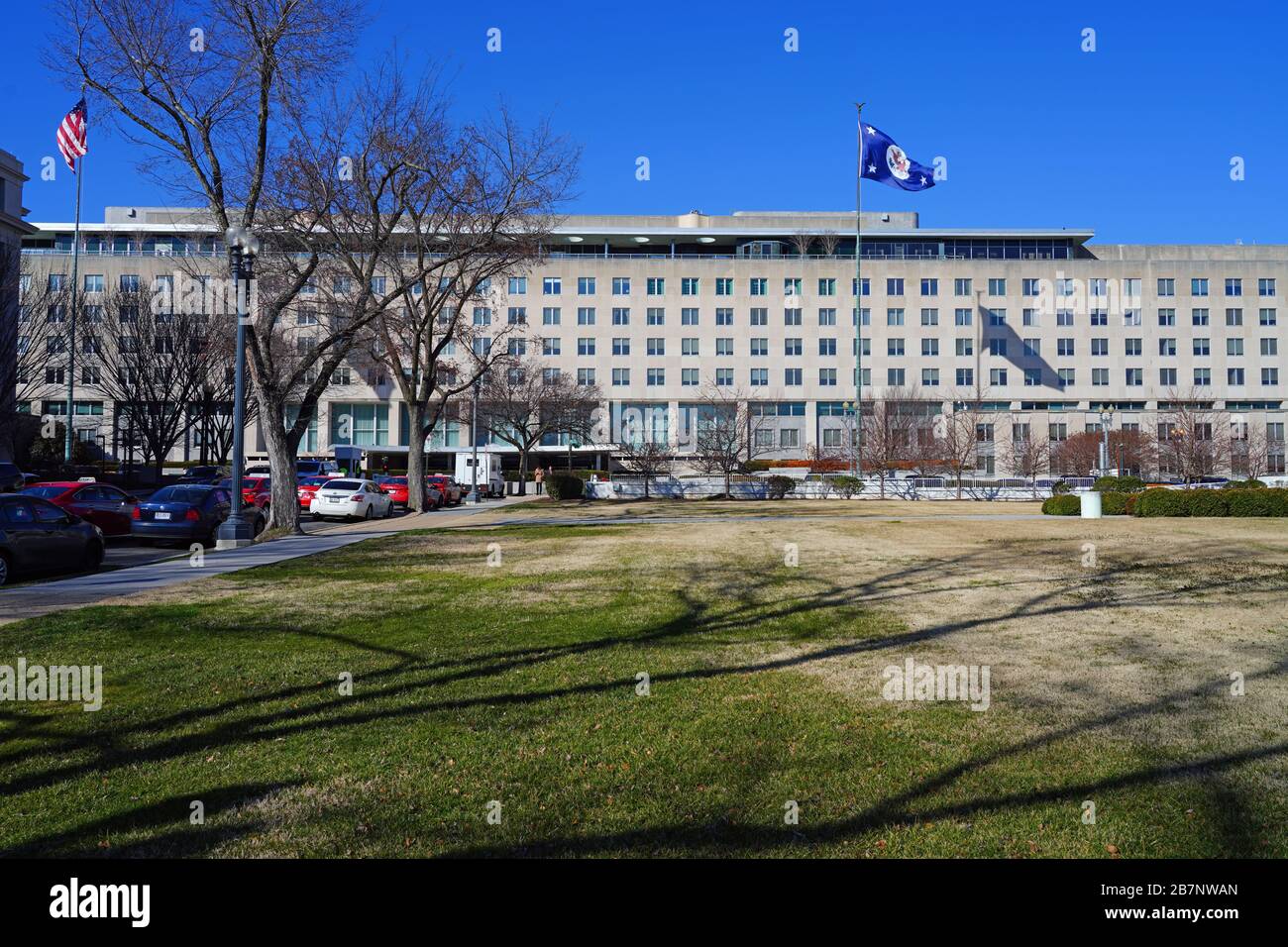 WASHINGTON, DC -21 FÉVRIER 2020 - vue sur le bâtiment principal du Département d'État américain, dirigé par Mike Pompeo, situé sur C Street à Washington, DC. Banque D'Images