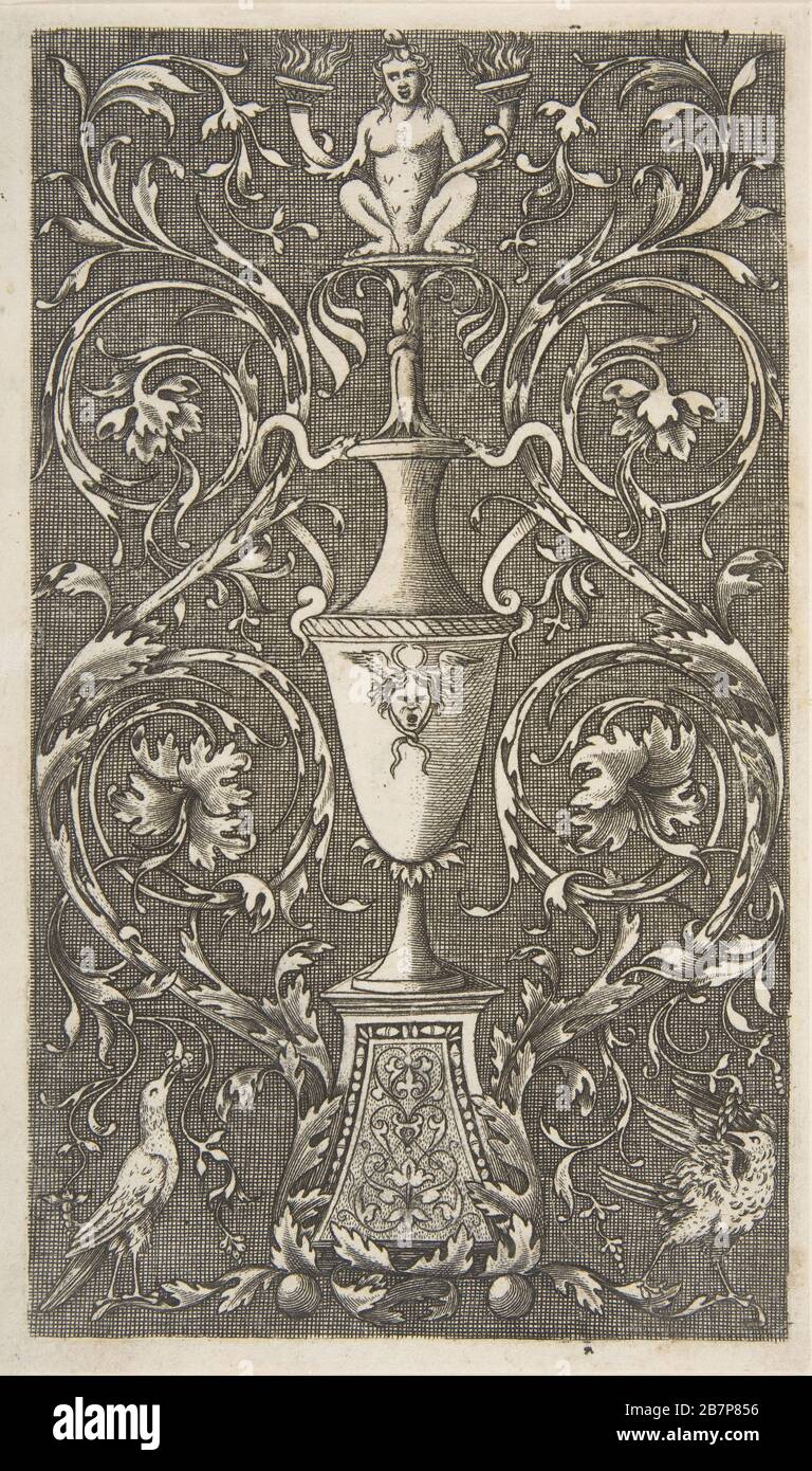 Grotesque avec un vase, des oiseaux et des rouleaux d'acanthus, CA. 1515-1600. Après Marco Dente Banque D'Images