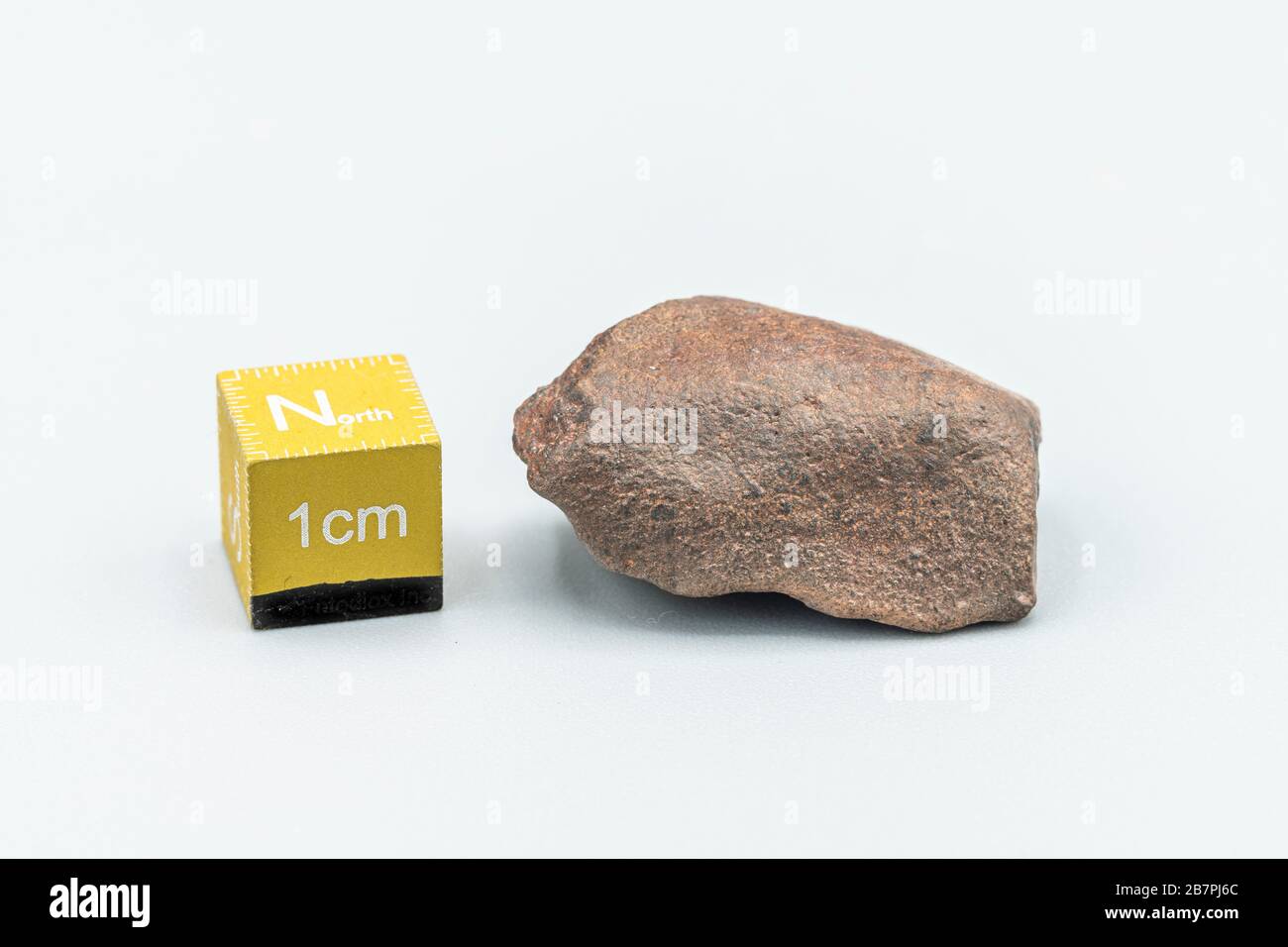Météorite chondrite L6W2 Type isolé, morceau de roche formé comme astéroïde dans l'univers à pendant la création du système solaire Banque D'Images
