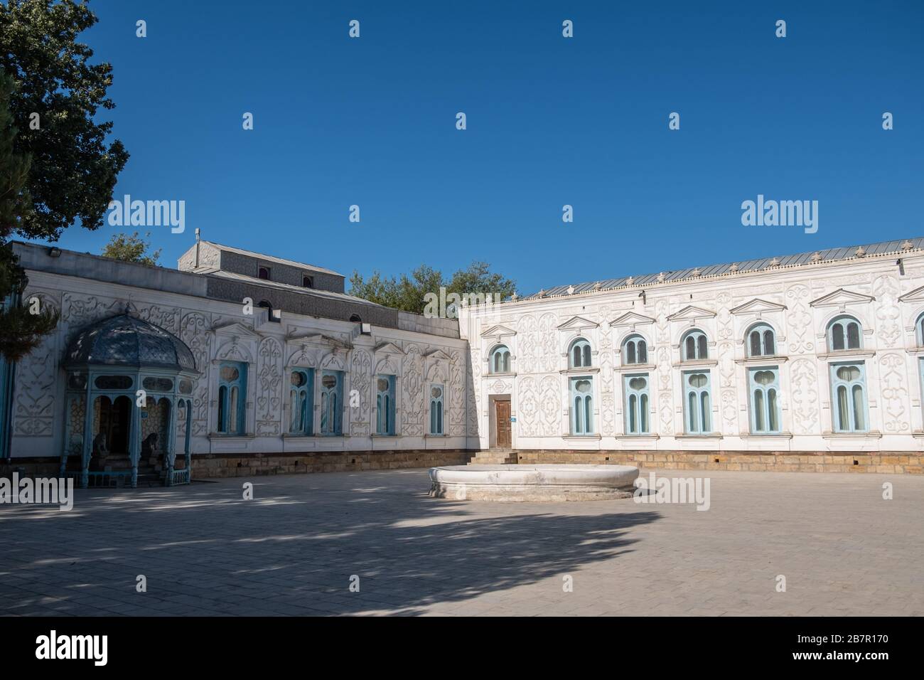 Cour du palais Sitorai Mohi Hosa, Boukhara, Ouzbékistan Banque D'Images