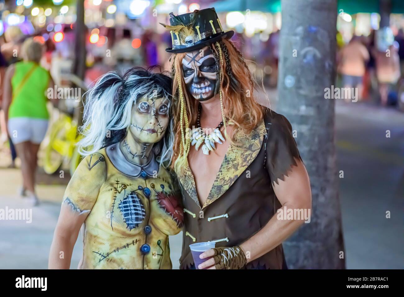 Key West Florida États-Unis 10/25/2016. Homme et femme en costume pour la fête de la fantaisie 2016. Peinture du corps Banque D'Images