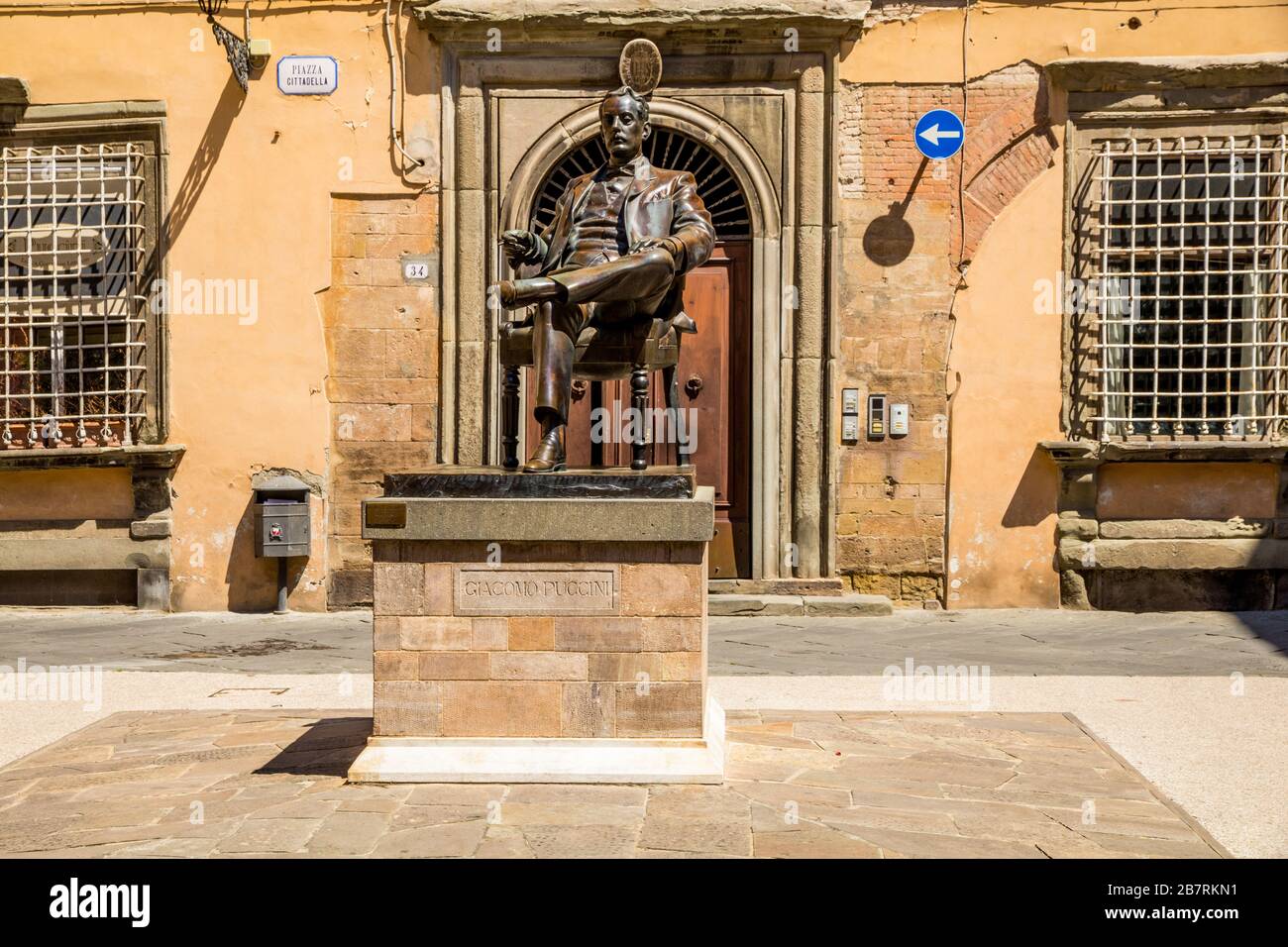 Statue de Giacomo Puccini à Lucques, Italie Banque D'Images