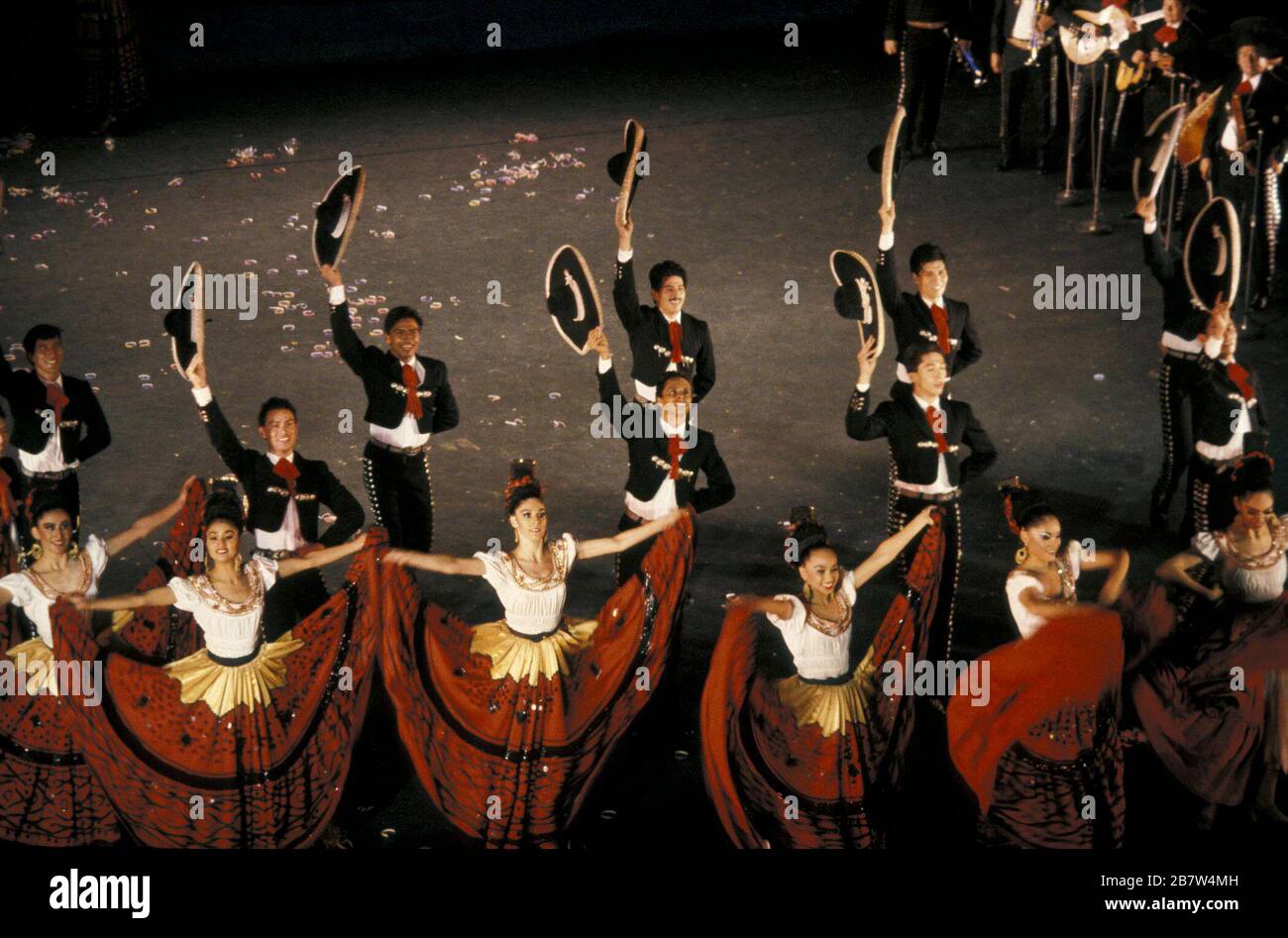 Mexico DF Mexico: Ballet Folklorico de Mexico, troupe de danse qui se produit au Belles de Artes. ©Bob Daemmrich Banque D'Images