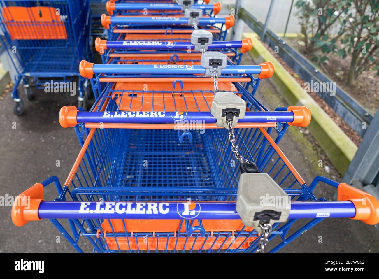 Caddies Supermarket Banque D Image Et Photos Alamy