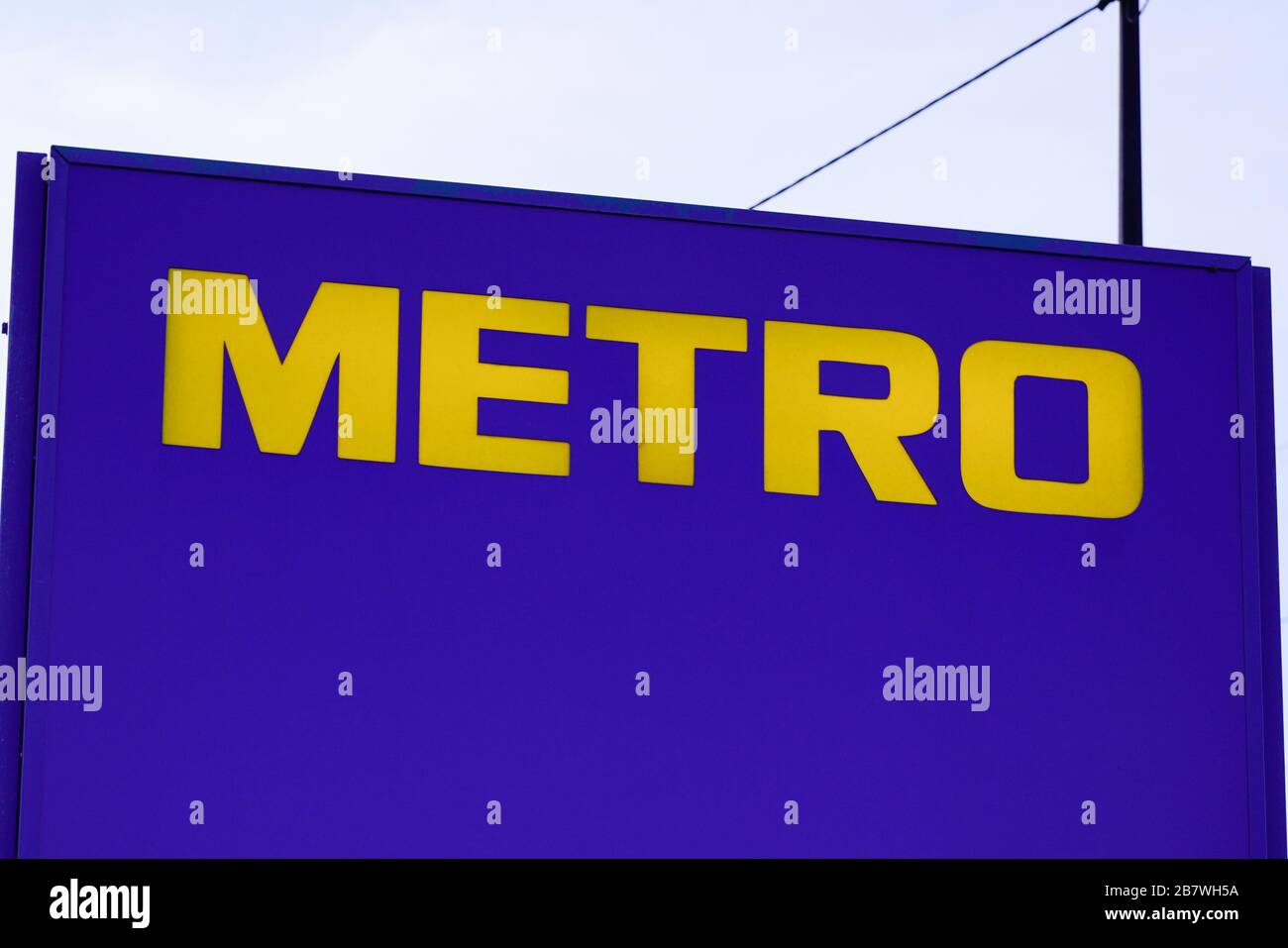 Bordeaux , Aquitaine / France - 10 28 2019 : Metro Cash & Carry logo Store Banque D'Images