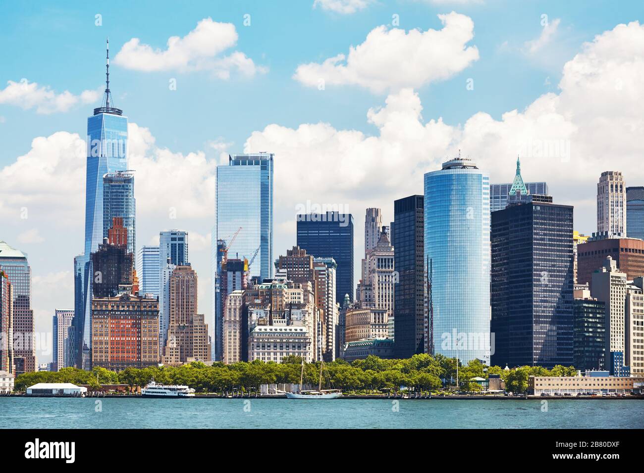 Ville de New York sur une belle journée ensoleillée, couleur tonifiant appliqué, États-Unis. Banque D'Images