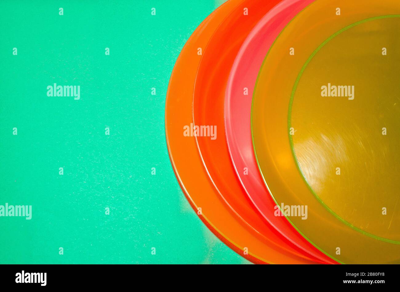 Fond de couleur Aqua menthe avec des plaques colorées Banque D'Images