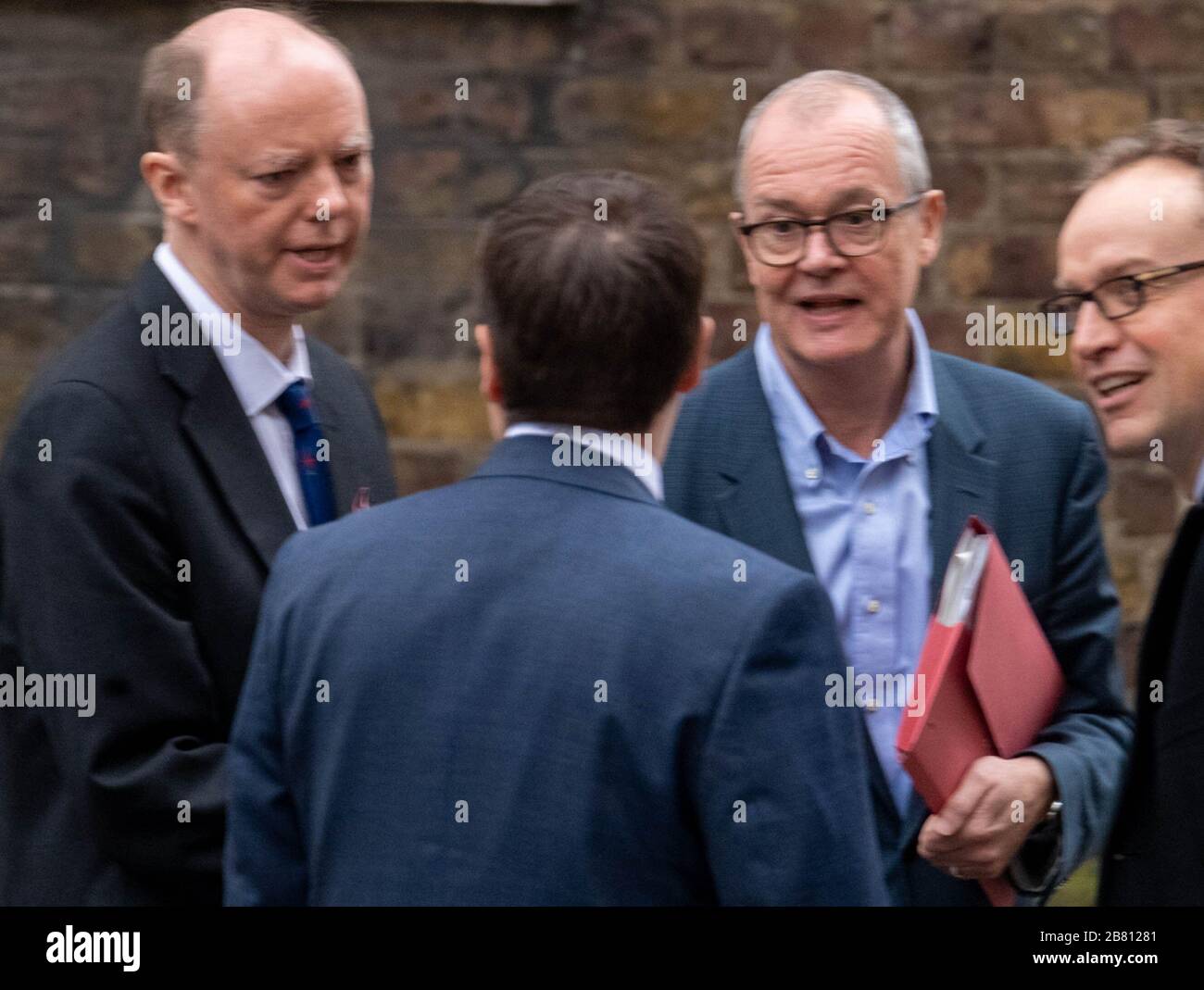 Londres, Royaume-Uni. 19 mars 2020. Chris Whitty directeur médical et Patrick Vallance, directeur scientifique de Downing Street, Londres crédit: Ian Davidson/Alay Live News Banque D'Images