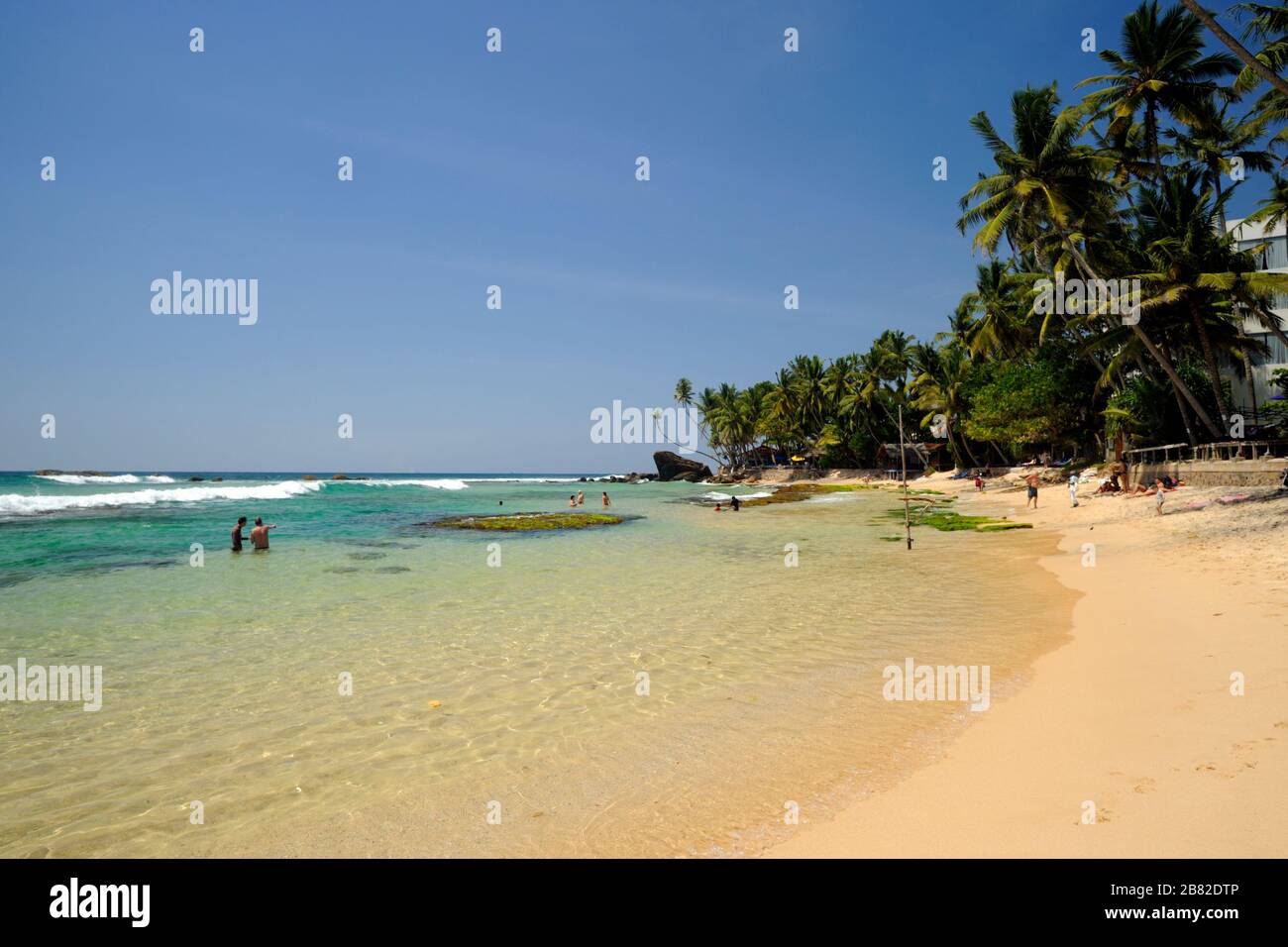 Sri Lanka, Galle, Uniwatuna, Thalpe, Dalawella, plage de Wijaya Banque D'Images