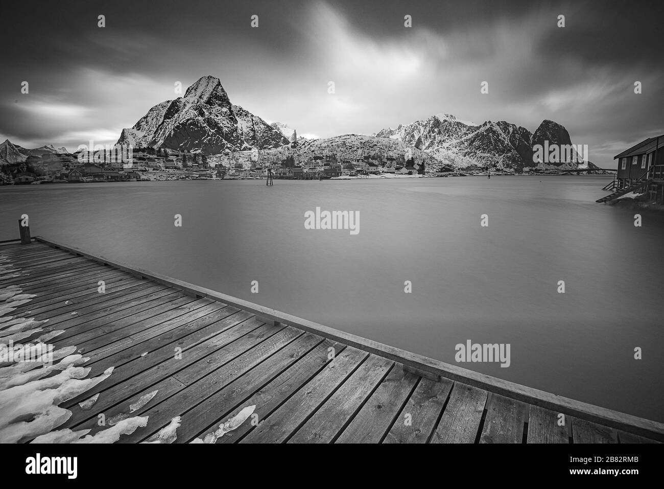 Reine est le plus beau village de pêcheurs de Lofoten, Norvège Banque D'Images