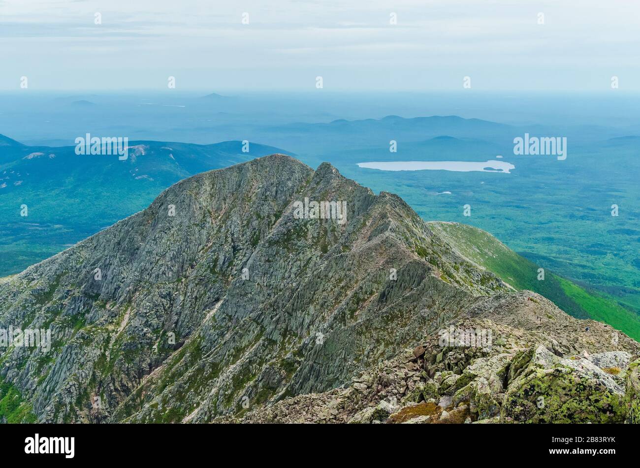 Vue imprenable sur Knife Edge Trail du Mont Katahdin Nord-est Piscataquis Maine États-Unis Banque D'Images