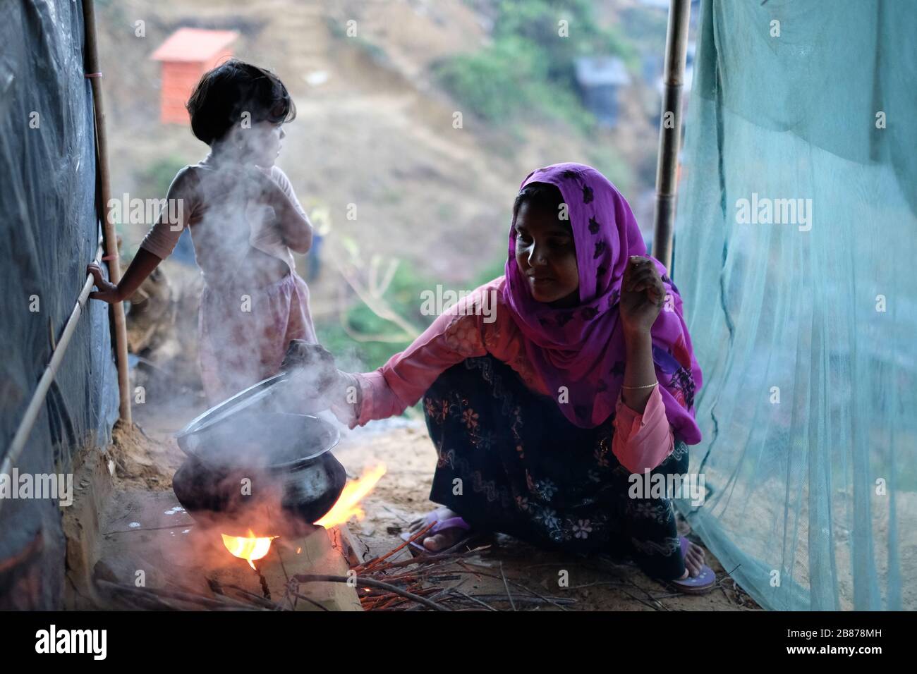 Rohingya; un conte de brutalité d'un noble lauréat de la paix Banque D'Images