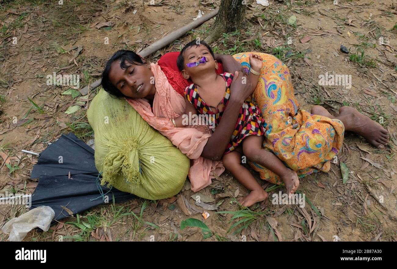 Rohingya; un conte de brutalité d'un noble lauréat de la paix Banque D'Images