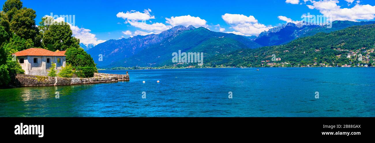 Paysage impressionnant du lac majeur, Italie du Nord. Banque D'Images