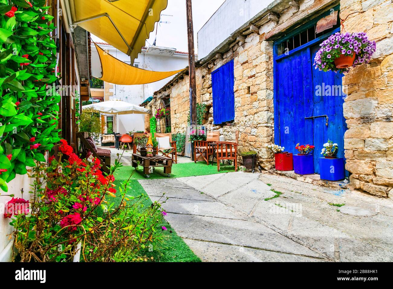 Vieilles rues du village d'Omodos, île de Chypre. Banque D'Images