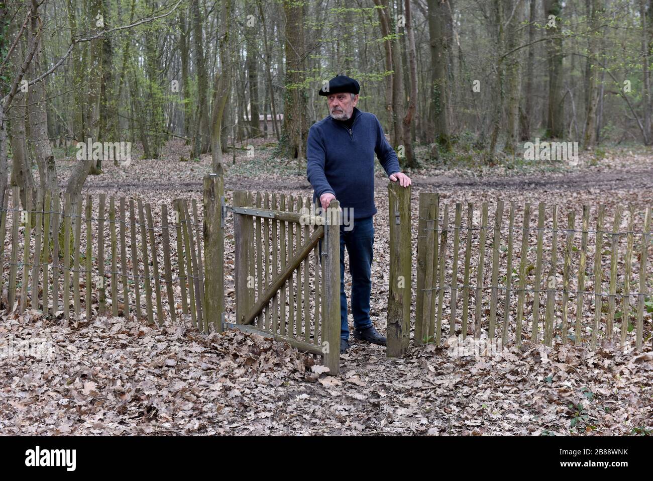 Homme en France rurale Banque D'Images