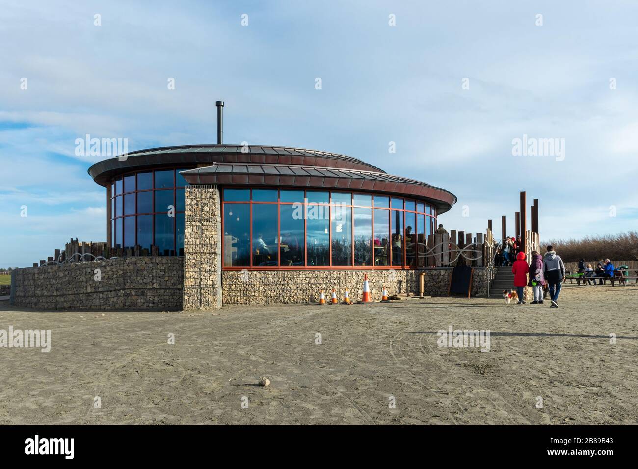 Nouveau café et centre d'accueil à West Wittering Beach, West Sussex, Royaume-Uni Banque D'Images