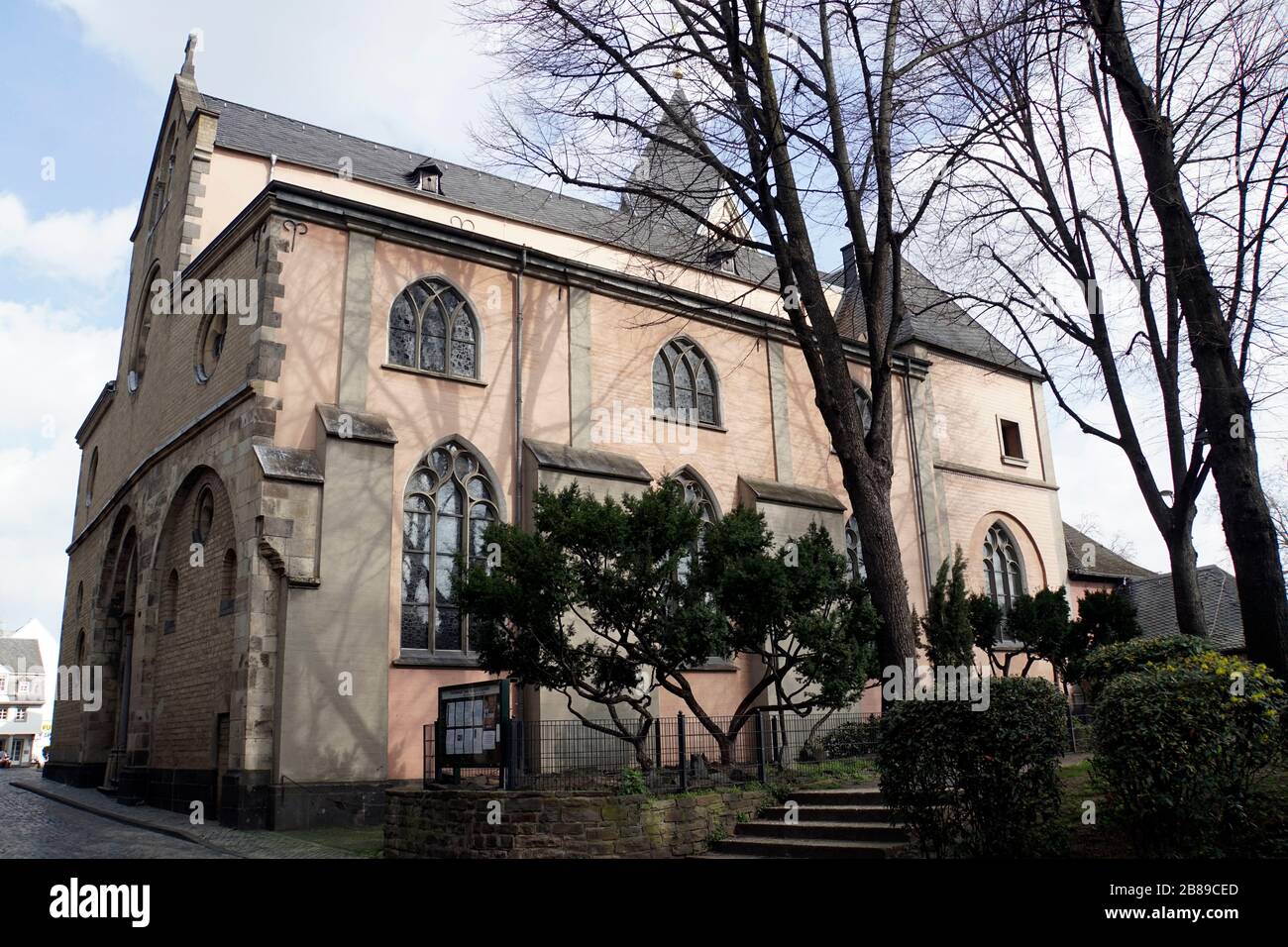 Romanische Kirche St. Maria à Lyskirkirchen, blick von südwesten, Köln, Nordrhein-Westfalen, Deutschland Banque D'Images
