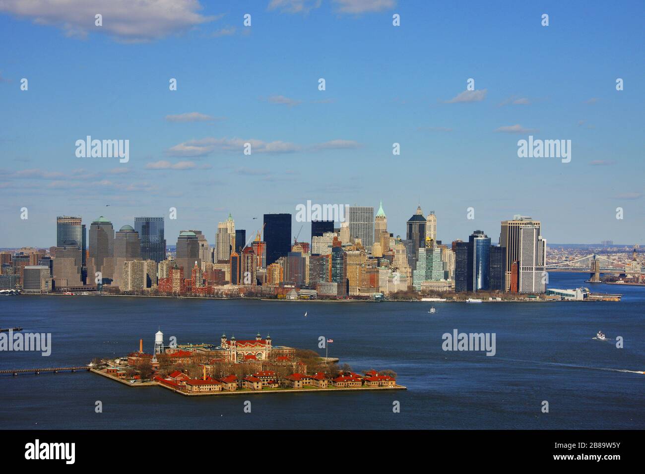 , vue sur Ellis Island dans le port de New York, musée sur la migrationship aux Etats-Unis, 12.04.2009, vue aérienne, Etats-Unis, New York City Banque D'Images , vue sur Ellis Island dans le port de New York, musée sur la migrationship aux Etats-Unis, 12.04.2009, vue aérienne, Etats-Unis, New York City Banque D'Images