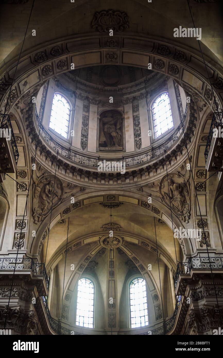 Coupole de l'église Saint-Paul à Paris Banque D'Images