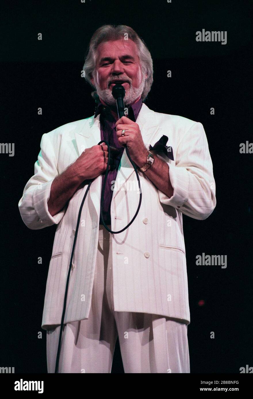 Sandy Springs, Géorgie, États-Unis. 20 mars 2020. La légende de la musique country Kenny Rogers est décédée le vendredi 20 mars 2020 à l'âge de 81 ans des causes naturelles. Crédit: Amy Cicconi, Alay Live News Banque D'Images