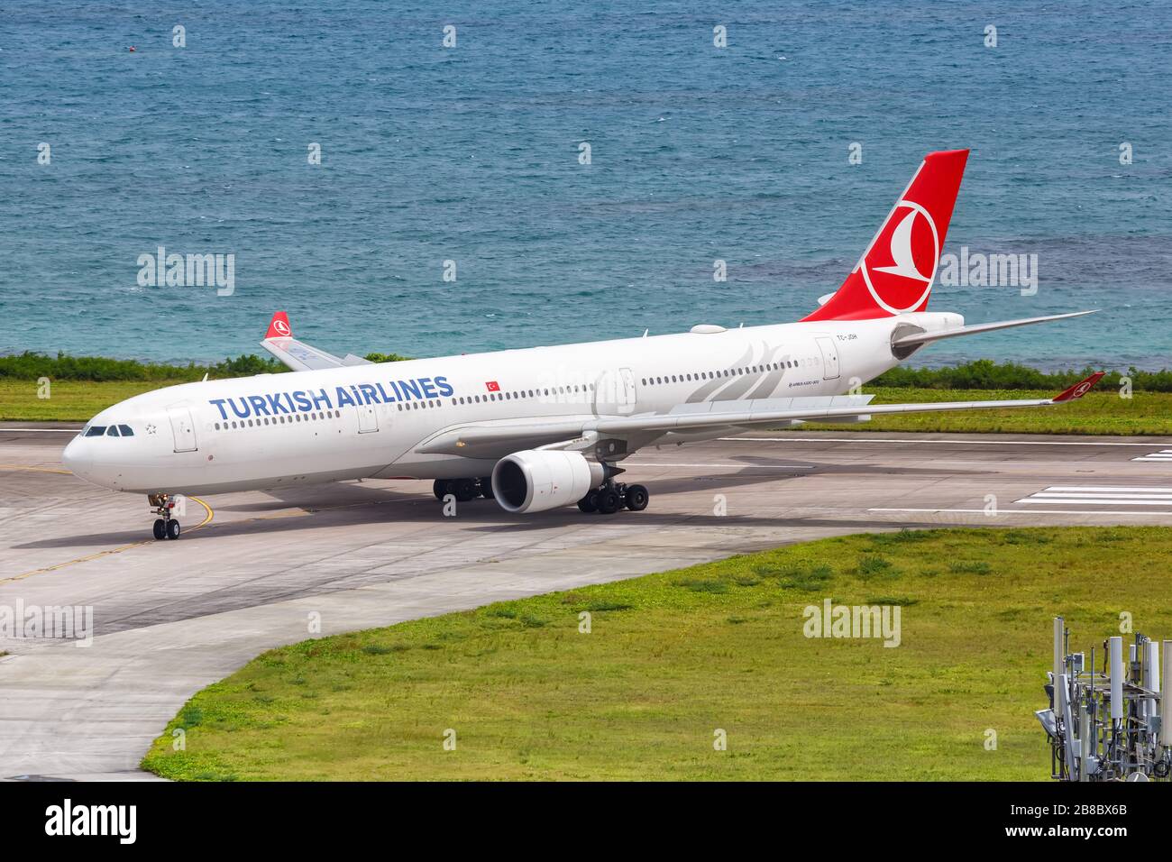 Mahe, Seychelles – 3 février 2020 : avion Airbus   de Turkish Airlines à l'aéroport de Mahe (SEZ) aux Seychelles. Banque D'Images