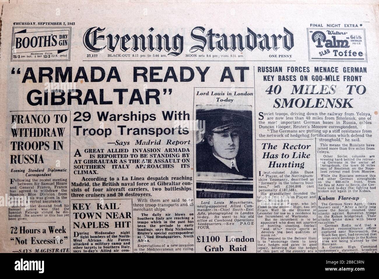 « Armada Ready at Gibraltar » journaux de la seconde Guerre mondiale en première page du Evening Standard 2 septembre 1943 Londres Angleterre Royaume-Uni Banque D'Images