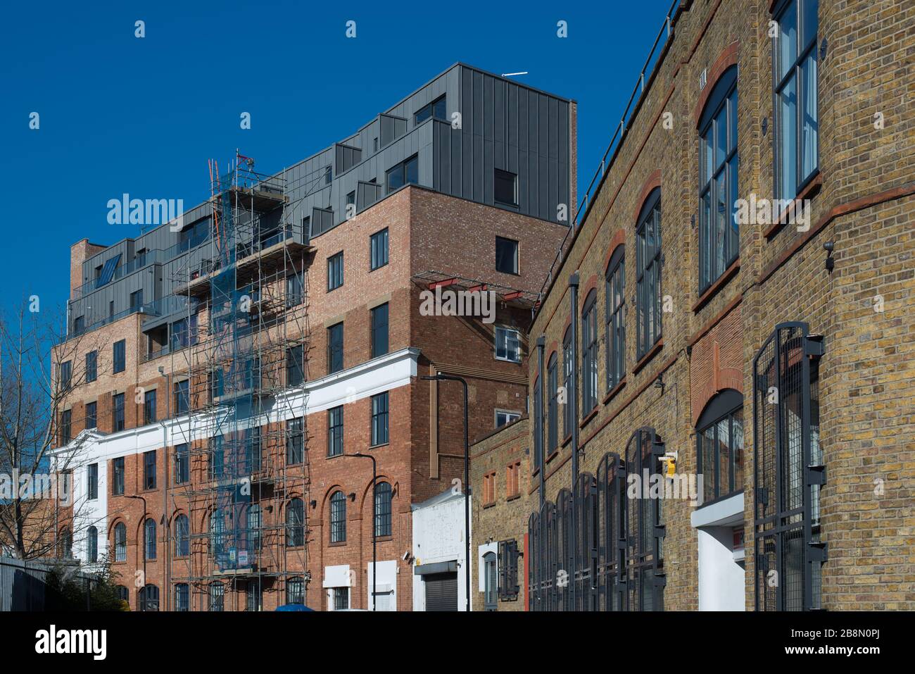 Rénovation de Stanley House Studios, Stanley Gardens, Acton, Londres, troisième Banque D'Images