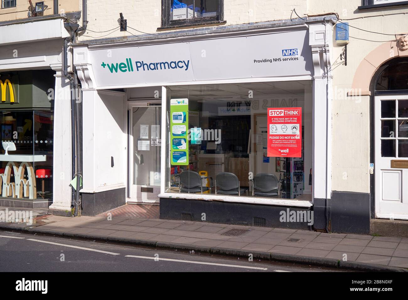 Affiche d'information sur le coronavirus de Covid-19 publiée par Santé publique Angleterre Banque D'Images