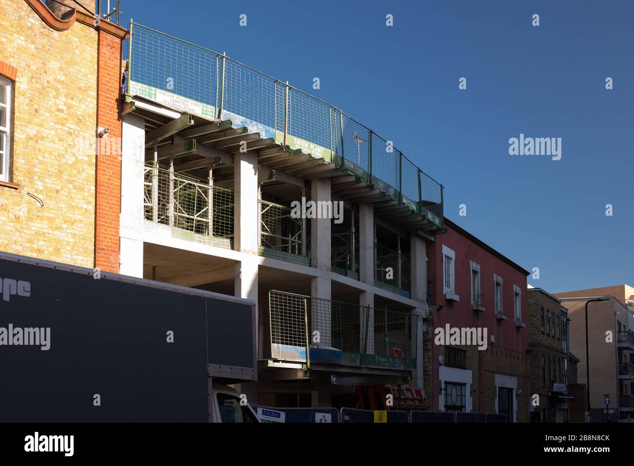 37 site de construction de la voie de guerre, East Acton, Londres Banque D'Images