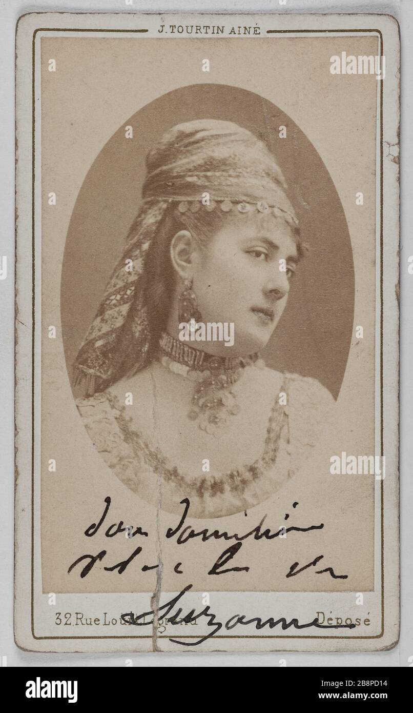 Portrait de Delphine Lissy ou Lizy (actrice) Portrait de Delphine de Lissy ou Lizy, actrice. 1860-1890. Carte de visite (recto). Rage sur papier alluminé. Photo de Joseph Tourtin (né en 1825). Paris, musée Carnavalet. Banque D'Images