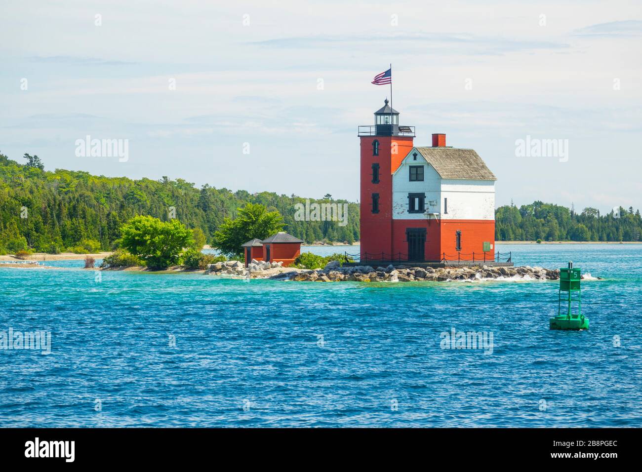 Phare de Round Island dans le détroit de Mackinac près de l'île Mackinac, Michigan, États-Unis Banque D'Images