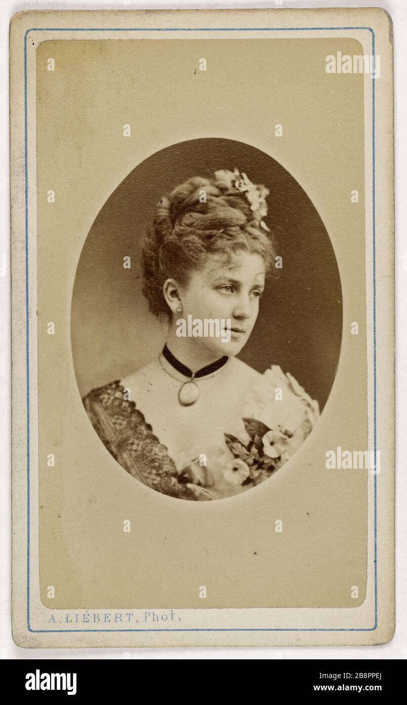 Portrait Sebel (actrice) Alphonse Liébert (1827-1914). Portrait de Sebel, actrice. Carte de visite (recto). Rage sur papier alluminé, 1860-1890. Paris, musée Carnavalet. Banque D'Images