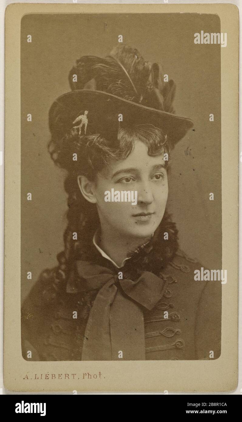 Portrait de Bell, Lina (actrice) Alphonse Liébert (1827-1914). Portrait de Bell, Lina, (actrice). Carte de visite (recto). Rage sur papier alluminé. 1870-1890. Paris, musée Carnavalet. Banque D'Images