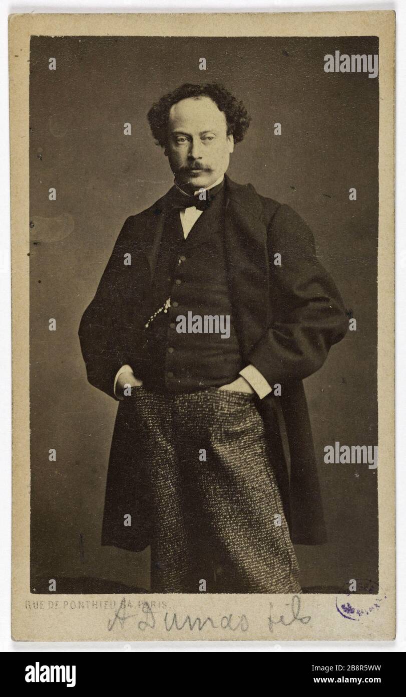 Portrait d'Alexandre Dumas (fils) (1824-1895) (romancier) Portrait d'Alexandre Dumas (fils) (1824-1895). Carte de visite (recto). Photo de Ponthieu. Rage sur papier alluminé. Avant 1895. Paris, musée Carnavalet. Banque D'Images
