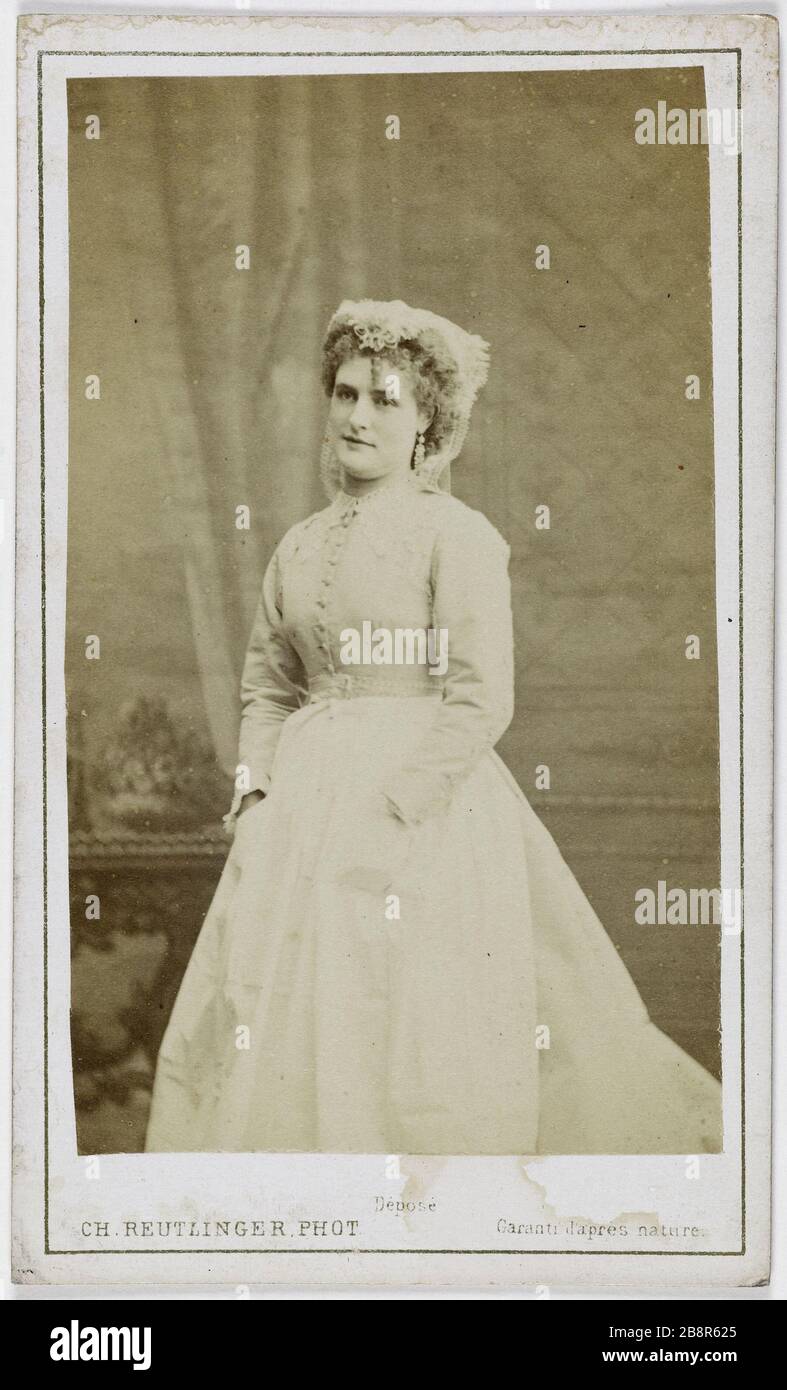 Portrait de H. Smith (actrice aux Bouffes) Portrait de H. Dupont (actrice aux Bouffes). Carte de visite (recto). Photo de Charles Reutlinger (1816-1880). Rage sur papier alluminé. 1860-1890. Paris, musée Carnavalet. Banque D'Images