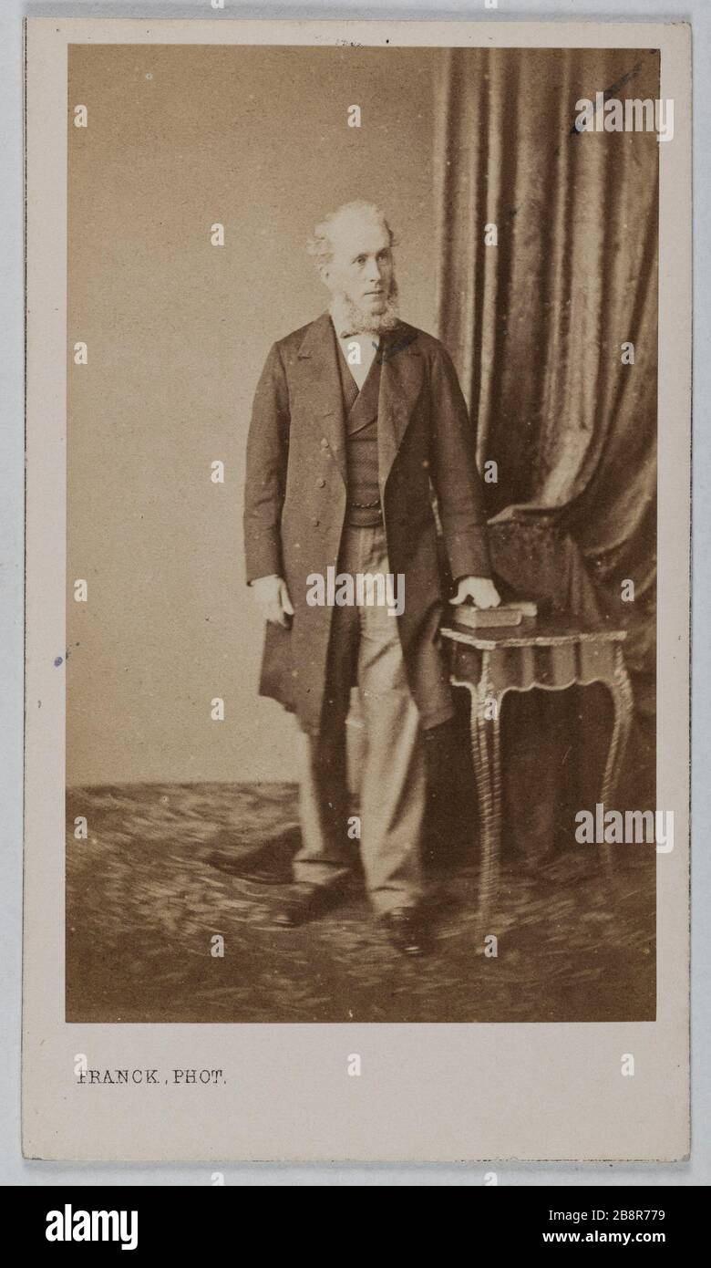 Portrait d'Edward Fitzgerald (1809-1843), (écrivain anglais) Portrait d'Edward Fitzgerald (1809-1843), écrivain anglais. Photo de Franck (François Gobinet de Villechole, dit). Carte de visite (recto). Rage sur papier alluminé. Avant 1843-1843. Paris, musée Carnavalet. Banque D'Images