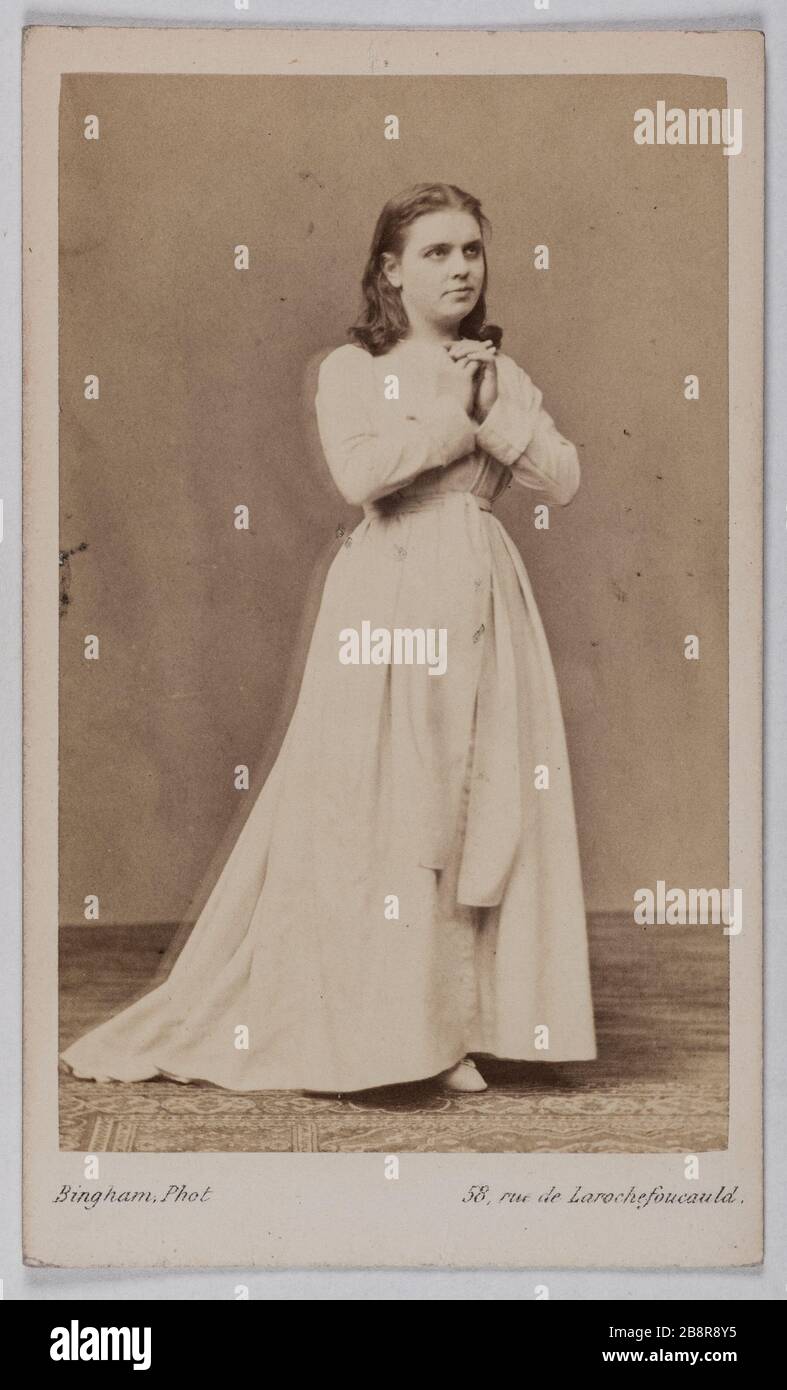 Portrait de Célestine Galli-Marié (née mariée à Galli), (1840-1905), (chanteuse d'opéra) Portrait de Célestine Galli-Marié (née Marié, ésouris Galli), (1840-1905), chanteuse lyrique. Photo de Robert Jefferson Bingham (1824-1870). Carte de visite (recto). Rage sur papier alluminé. 1860-1890. Paris, musée Carnavalet. Banque D'Images