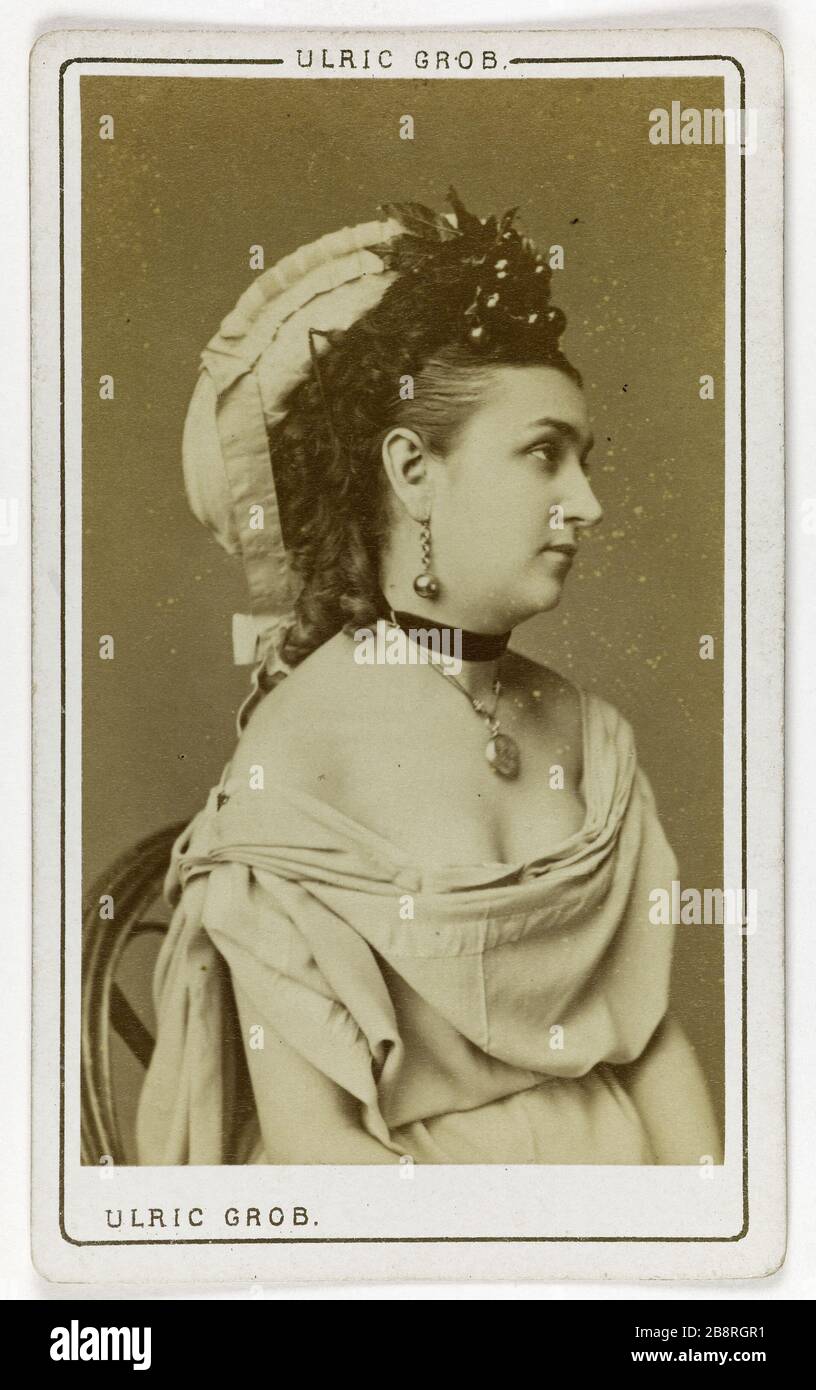 Portrait de l'actrice Mercier. Ulric Grob (actif entre 1860 et 1900). Portrait de Mercier, actrice. Carte de visite (recto). Rage sur papier alluminé. 1860-1890. Paris, musée Carnavalet. Banque D'Images