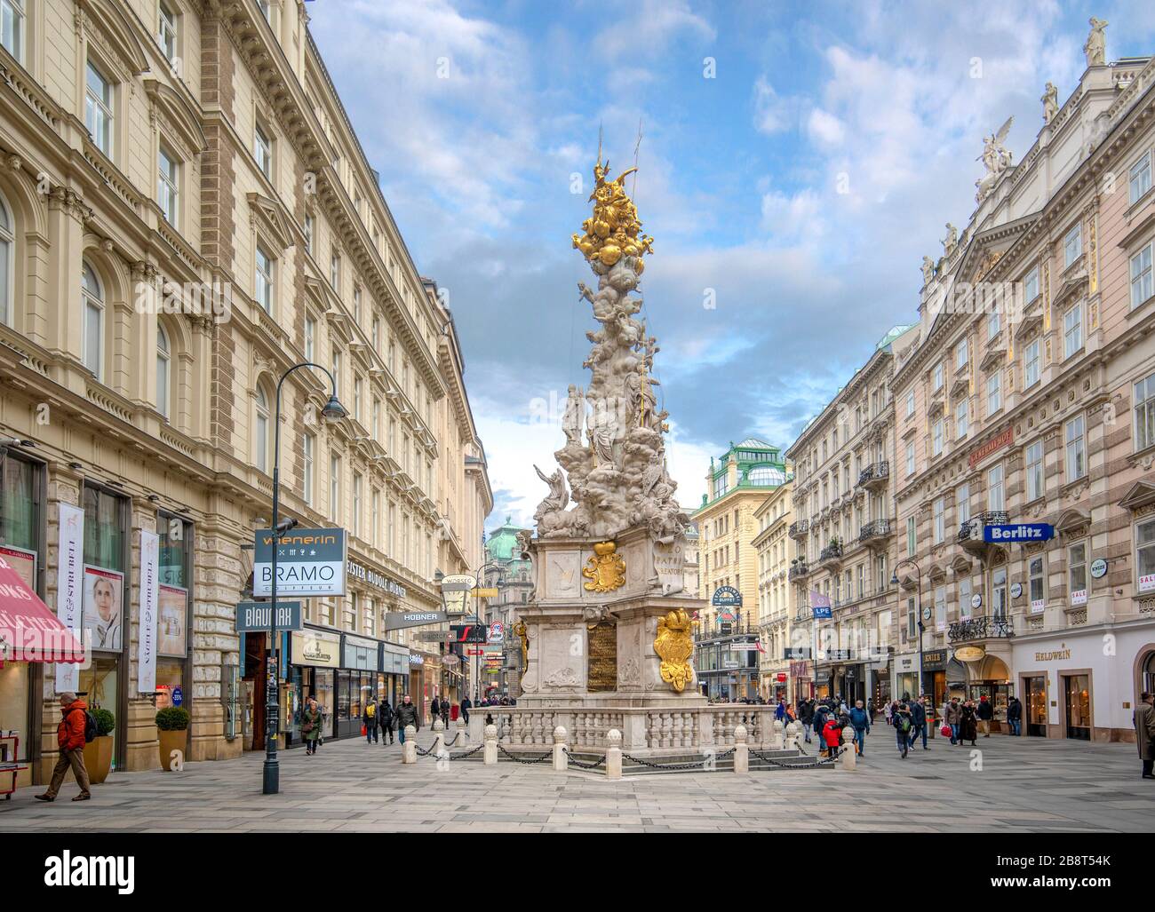 Vienne, Autriche.La colonne de la peste ou la colonne de la Sainte Trinité, un monument religieux sur la rue Graben.Grabenstrasse dans le centre-ville de Wien. Banque D'Images