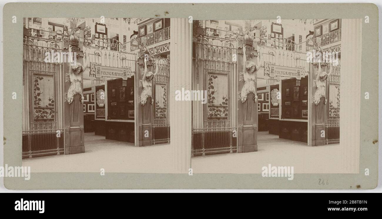 Exposition universelle de 1900 : foires d'entrée arts graphiques Autriche (pour l'intérieur), Palais des Arts, des Sciences et des Arts, 7ème arrondissement, Paris. Exposition universelle de 1900. Entrée des salons des arts graphiques de l'Autriche (vue d'avant), Palais des lettres, Sciences et Arts, Paris (VIIIe arr.). Photographie anonyme. Vue stérique, gélatino-chlorure d'argent (aristotype). 1900. Paris, musée Carnavalet. Banque D'Images
