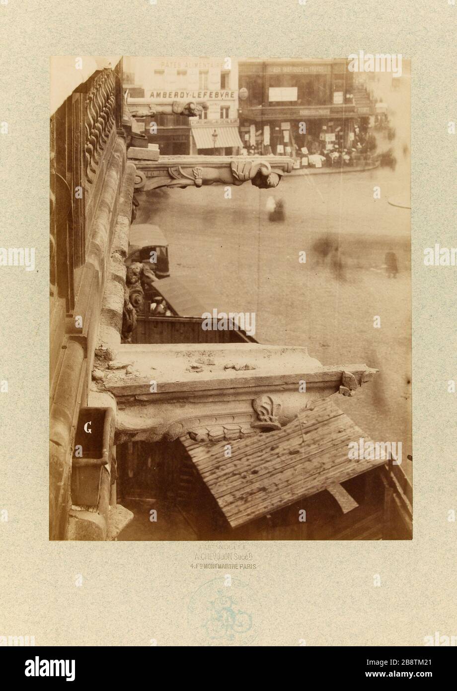 Église Gargoyle de Saint-Eustache, 1ère arrondissement, Paris. Gargouille de l'Église de Sainte-Eustache, Paris (Ier arr.). Photographie de Louis-Emile Durandelle (1839-1917). Rage au gélatino-bromure d’argent. Vers 1895. Paris, musée Carnavalet. Banque D'Images