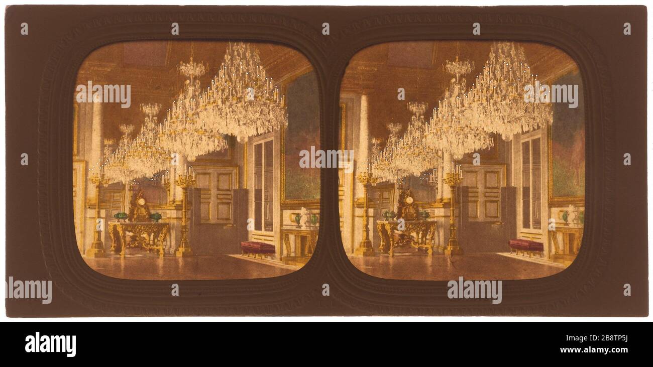 74 - Galerie de Diana / Tuileries. Galerie Diana, salle à manger, Tuileries, 1ère arrondissement, Paris. Palais des Tuileries. Galerie de Diane, salle à manger. Paris (Ier arr.). Photo d'Alexandre Pierre Bertrand. Vue stéréoscopique transparent froide sur papier blanc. Paris, musée Carnavalet. Banque D'Images
