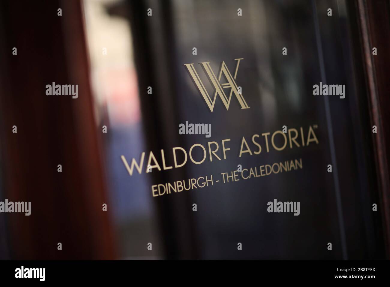 Waldorf Astoria Edinburgh Hotel Sign Banque D'Images