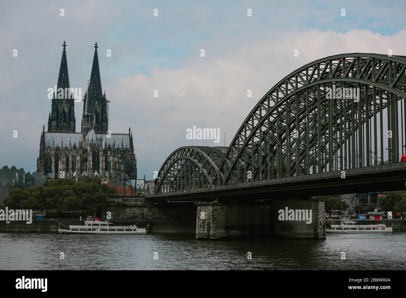 Pont Hohenzollern, Cologne, Allemagne Banque D'Images